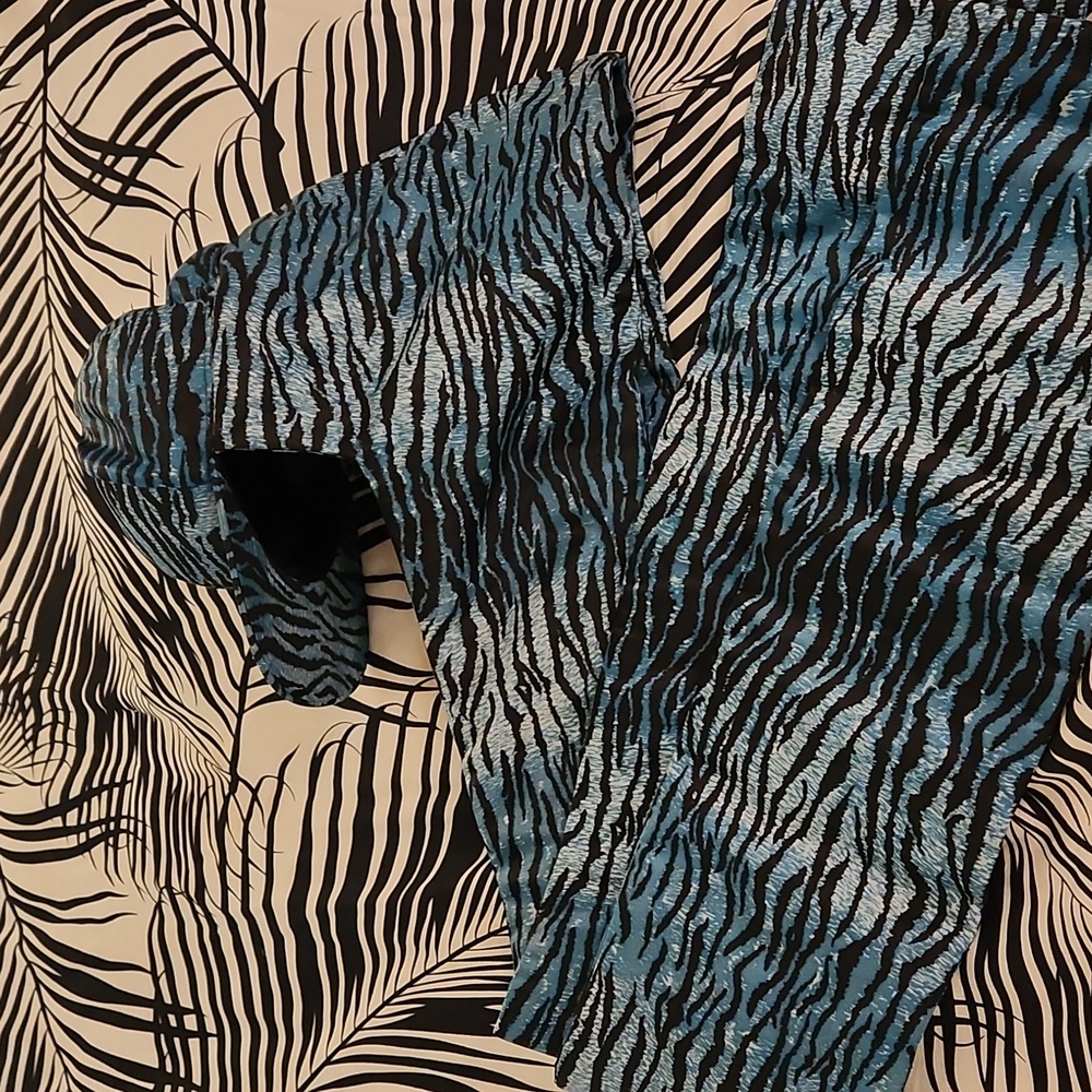 Kenzo × H&M Zibra Print Hat - Picture 3 of 9